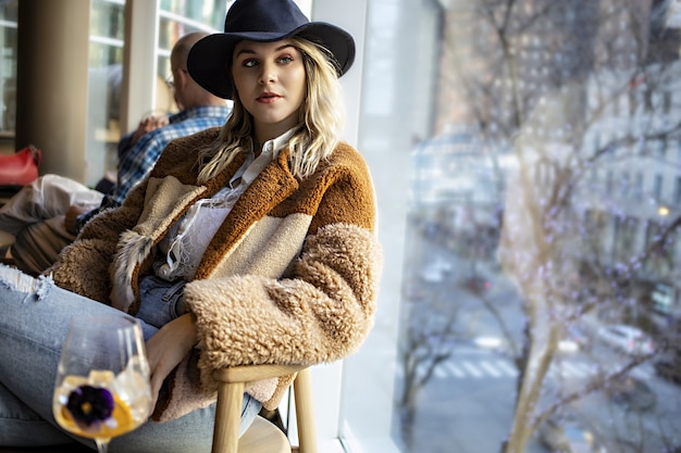 Essential Fall and Winter Fashion Trends for Curvy Women